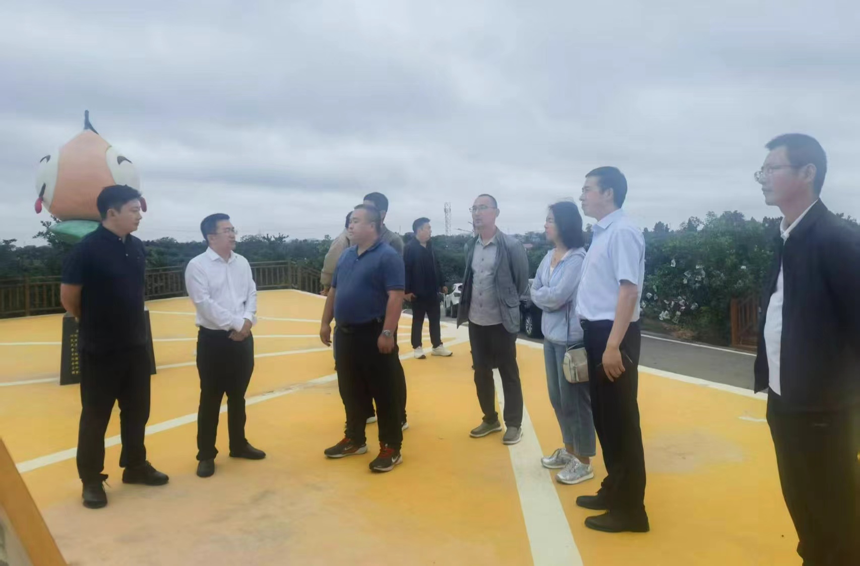 云南新平縣考察團到訪興杰象藥業(yè)，共話中藥產業(yè)合作新機遇